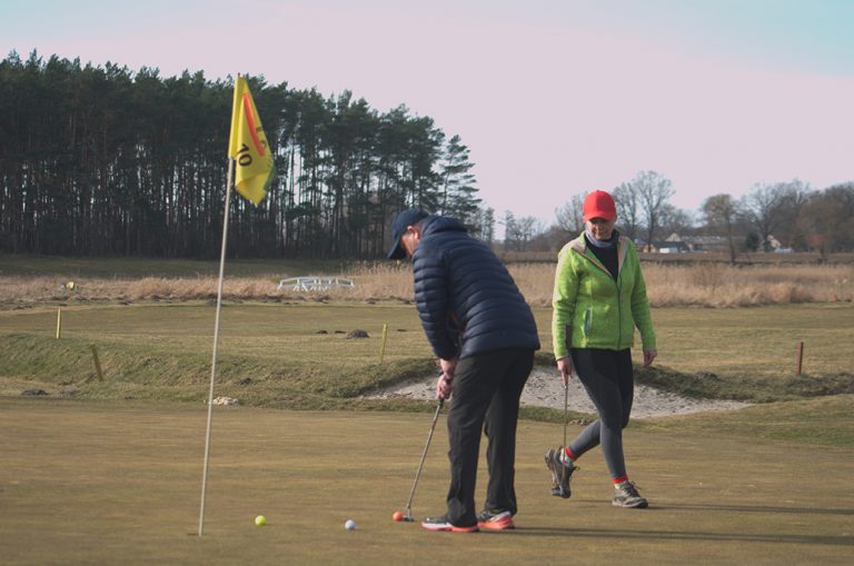 Golf nagle wplątał się w moje życie — z Tomaszem Hryńkowem rozmawia Edyta Kahl-Łuczyńska